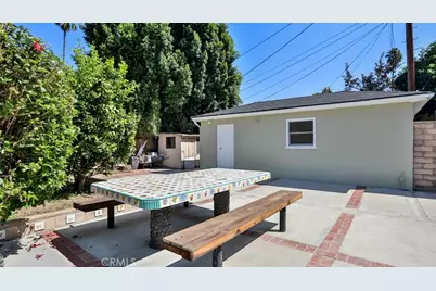 15841 Marlin Place, Van Nuys, CA 91406 - Photo 17