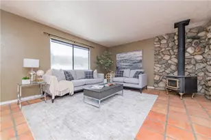 1181 Barkley Ranch Rd, Pinon Hills, CA 92372 - Photo 19