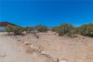 1181 Barkley Ranch Rd, Pinon Hills, CA 92372 - Photo 13