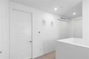 1544 W Plaza Del Amo, Torrance, CA 90501 - Photo 17