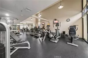 880 W 1st St, Los Angeles, CA 90012 - Photo 23