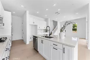 123 Bosal, Irvine, CA 92618 - Photo 19