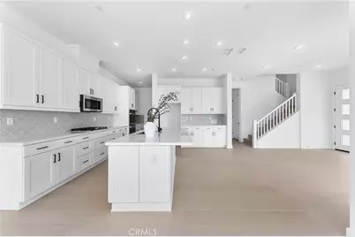 123 Bosal, Irvine, CA 92618 - Photo 17