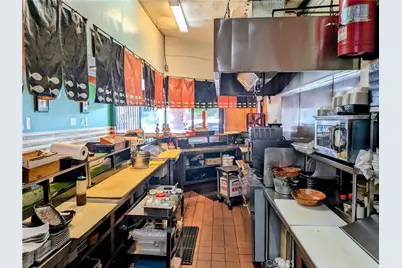 11617 Santa Monica Boulevard, East Los Angeles, CA 90025 - Photo 5