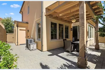 83 Bianco, Irvine, CA 92618 - Photo 9