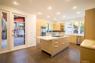 1833 Roscomare Rd, Los Angeles, CA 90077 - Photo 21