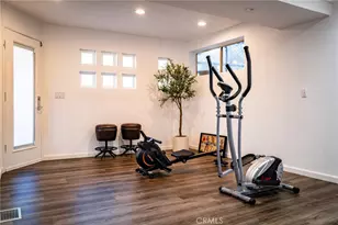 1833 Roscomare Rd, Los Angeles, CA 90077 - Photo 33