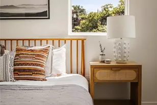 3950 Franklin Ave, Los Angeles, CA 90027 - Photo 27