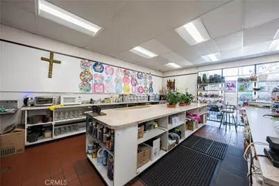 10759 Magnolia Avenue #A, Riverside, CA 92505 - Photo 15