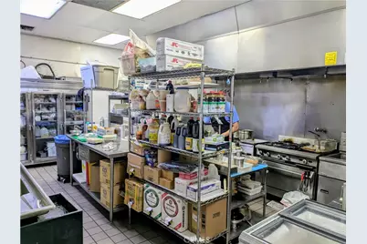 22984 Ventura Boulevard, Woodland Hills, CA 91364 - Photo 11