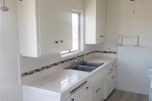 1353 1353 W 90th, Los Angeles, CA 90044 - Photo 19