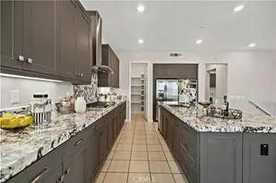 185 Frame, Irvine, CA 92618 - Photo 5