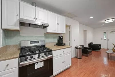 2989 W 12th, Los Angeles, CA 90006 - Photo 9