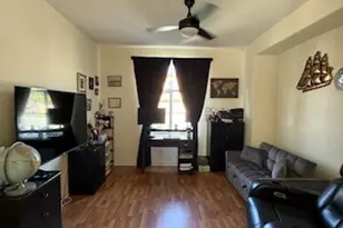 21626 Glen Canyon, Saugus, CA 91390 - Photo 3