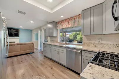 43927 Fallon Drive, Lancaster, CA 93535 - Photo 9