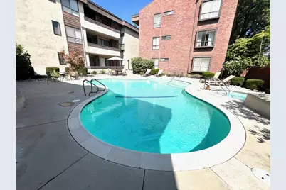 700 S Lake Avenue #111, Pasadena, CA 91106 - Photo 37