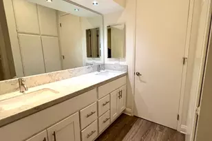 700 S Lake Ave, Pasadena, CA 91106 - Photo 29