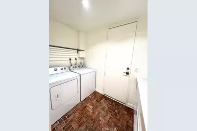 700 S Lake Avenue #111, Pasadena, CA 91106 - Photo 33