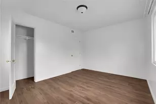 2035 W 102nd St, Los Angeles, CA 90047 - Photo 15