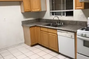 5633 N Charlotte, San Gabriel, CA 91776 - Photo 5