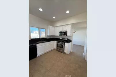 1657 Stone Creek, Beaumont, CA 92223 - Photo 7