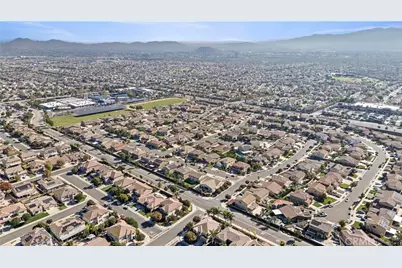 13925 Barnett Ln, Eastvale, CA 92880 - Photo 7