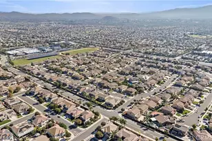 13925 Barnett Ln, Eastvale, CA 92880 - Photo 7