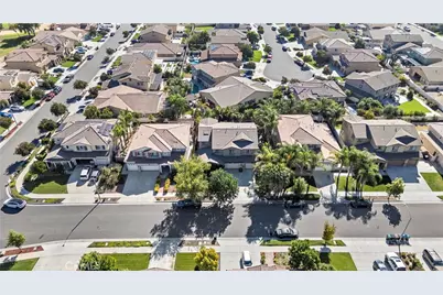 13925 Barnett Ln, Eastvale, CA 92880 - Photo 5