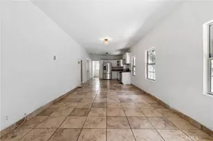 1545 E 41st, Los Angeles, CA 90011 - Photo 15