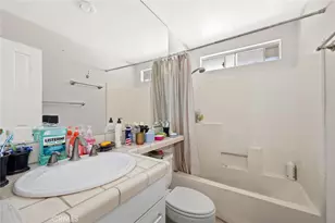 1660 W 146th St, Gardena, CA 90247 - Photo 15