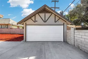 404 E Kingsley Ave, Pomona, CA 91767 - Photo 43
