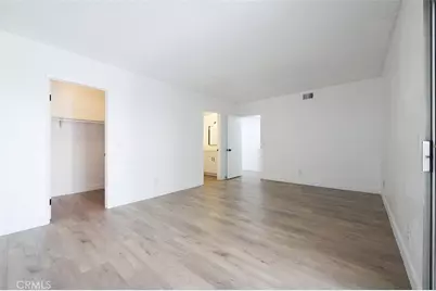 16465 Green Tree, Victorville, CA 92395 - Photo 15