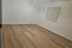 5411 Los Amigos Dr, Bakersfield, CA 93307 - Photo 15