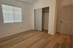 5411 Los Amigos Dr, Bakersfield, CA 93307 - Photo 11