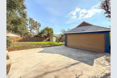 634 W Mendocino Street, Altadena, CA 91001 - Photo 33