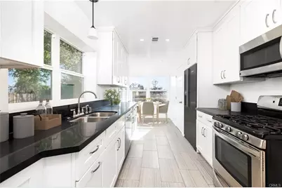 634 W Mendocino Street, Altadena, CA 91001 - Photo 17