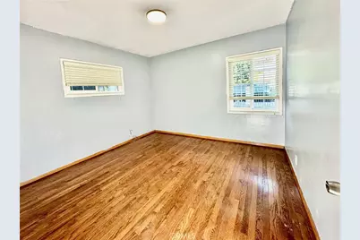 12040 Stagg Street, North Hollywood, CA 91605 - Photo 7