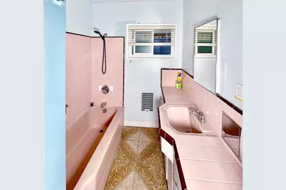 12040 Stagg Street, North Hollywood, CA 91605 - Photo 11