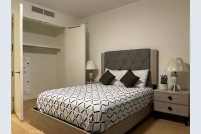 877 Francisco #1123, Los Angeles, CA 90017 - Photo 15