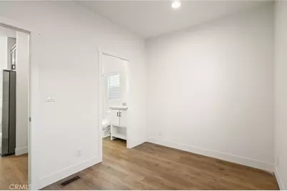 732 E Route 66 #7, Glendora, CA 91740 - Photo 13