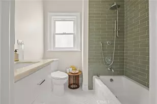 322 S Kingsley Dr, Los Angeles, CA 90020 - Photo 17