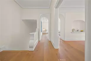 322 S Kingsley Dr, Los Angeles, CA 90020 - Photo 5