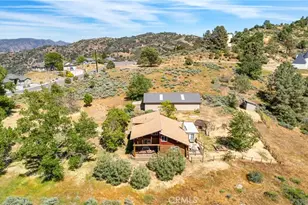 30771 Fox Ridge Ct, Tehachapi, CA 93561 - Photo 33