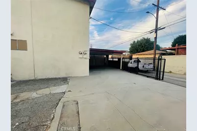 5609 E Beverly Boulevard, East Los Angeles, CA 90022 - Photo 3