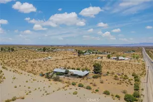 13384 Sheep Creek Rd, Phelan, CA 92371 - Photo 7