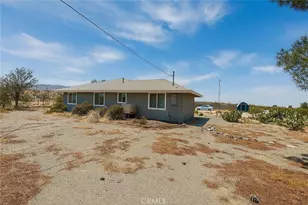 13384 Sheep Creek Rd, Phelan, CA 92371 - Photo 11