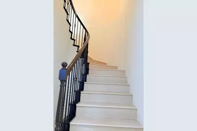 564 Via Pueblo, Riverside, CA 92507 - Photo 13