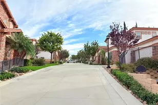 564 Via Pueblo, Riverside, CA 92507 - Photo 35