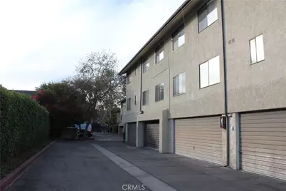 7304 Corbin Avenue #F, Reseda, CA 91335 - Photo 5