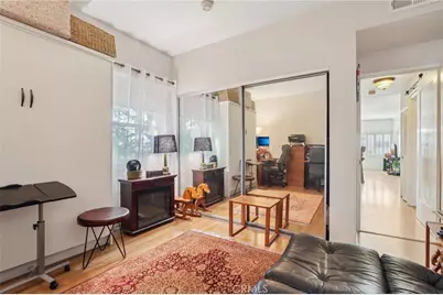 360 S Los Robles Avenue #11, Pasadena, CA 91101 - Photo 9